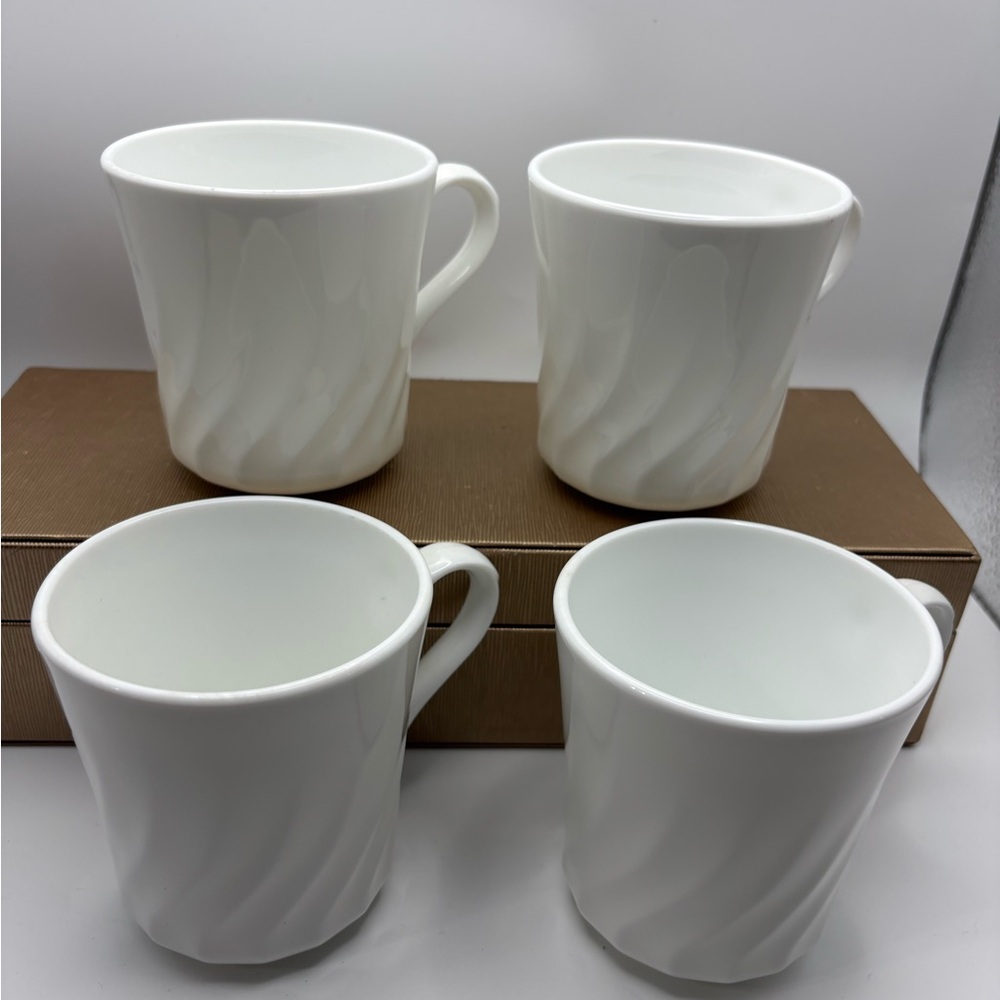 VTG Corelle Elegant Enhancements White Swirl 4 Coffee Cup Set Vitrelle Glass 8OZ